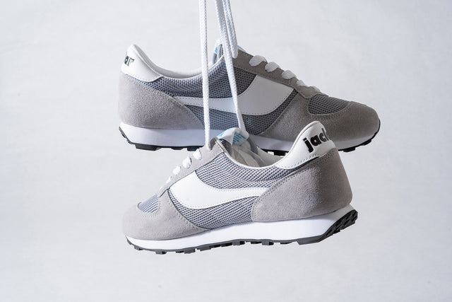 " Cool Grey Cordes " 